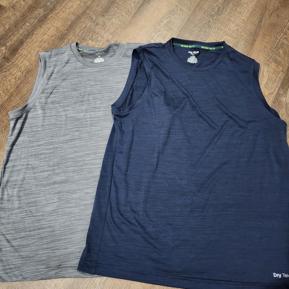 Tek Gear Men's Gray and Navy Tank Tops